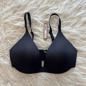 Skims Wireless Super Push up Bra Onyx Size 36D